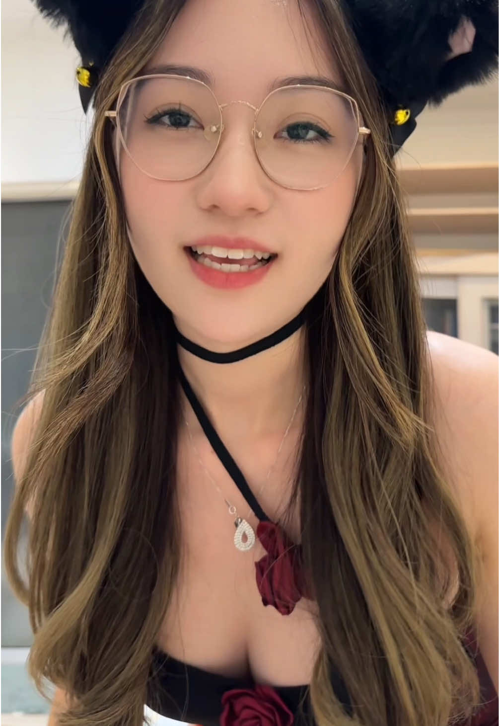 Kamu lebih pilih Bunny apa Sunny? 😏