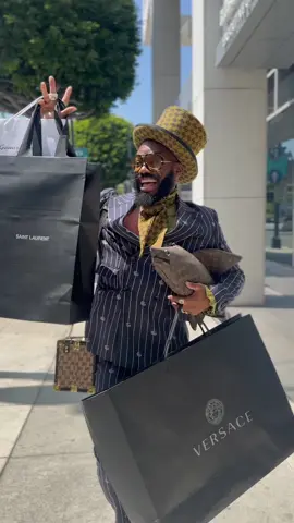 Y'all be spending 1500 on a fit just to get rejected by a girl in a shein dress