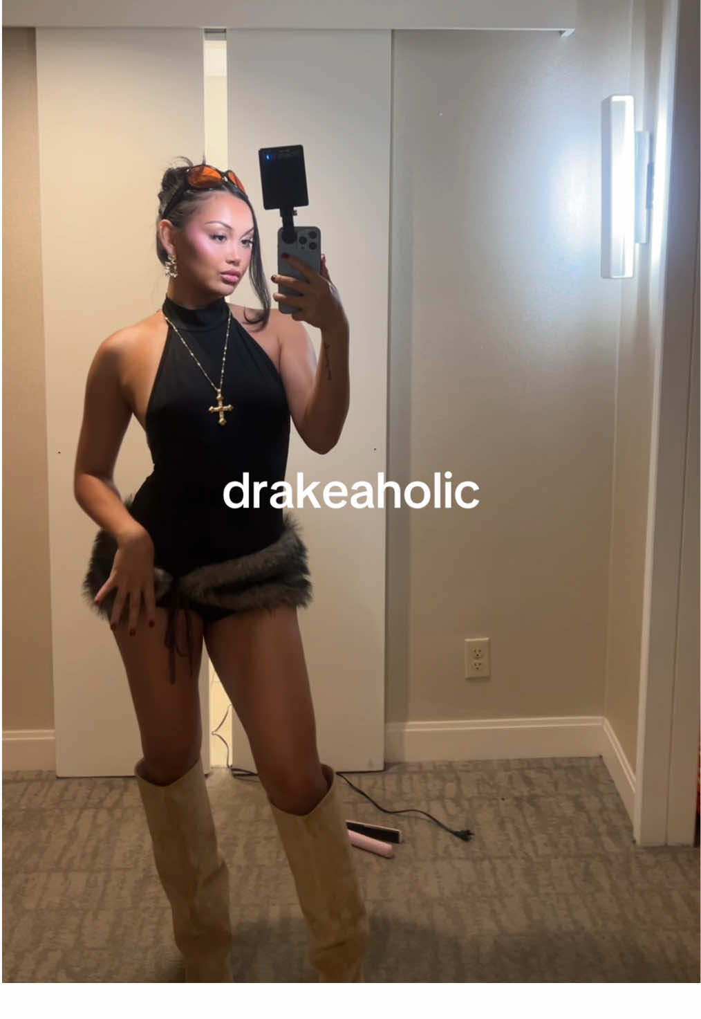 bc he really makes a song about everythingggg 🥴 #fyp #drake 