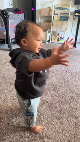 @_bbyvamp mood all day cuz he got his own trend 😭❤️♥️#cartiktok #bbyvamp #babyboi #wlrv2era 