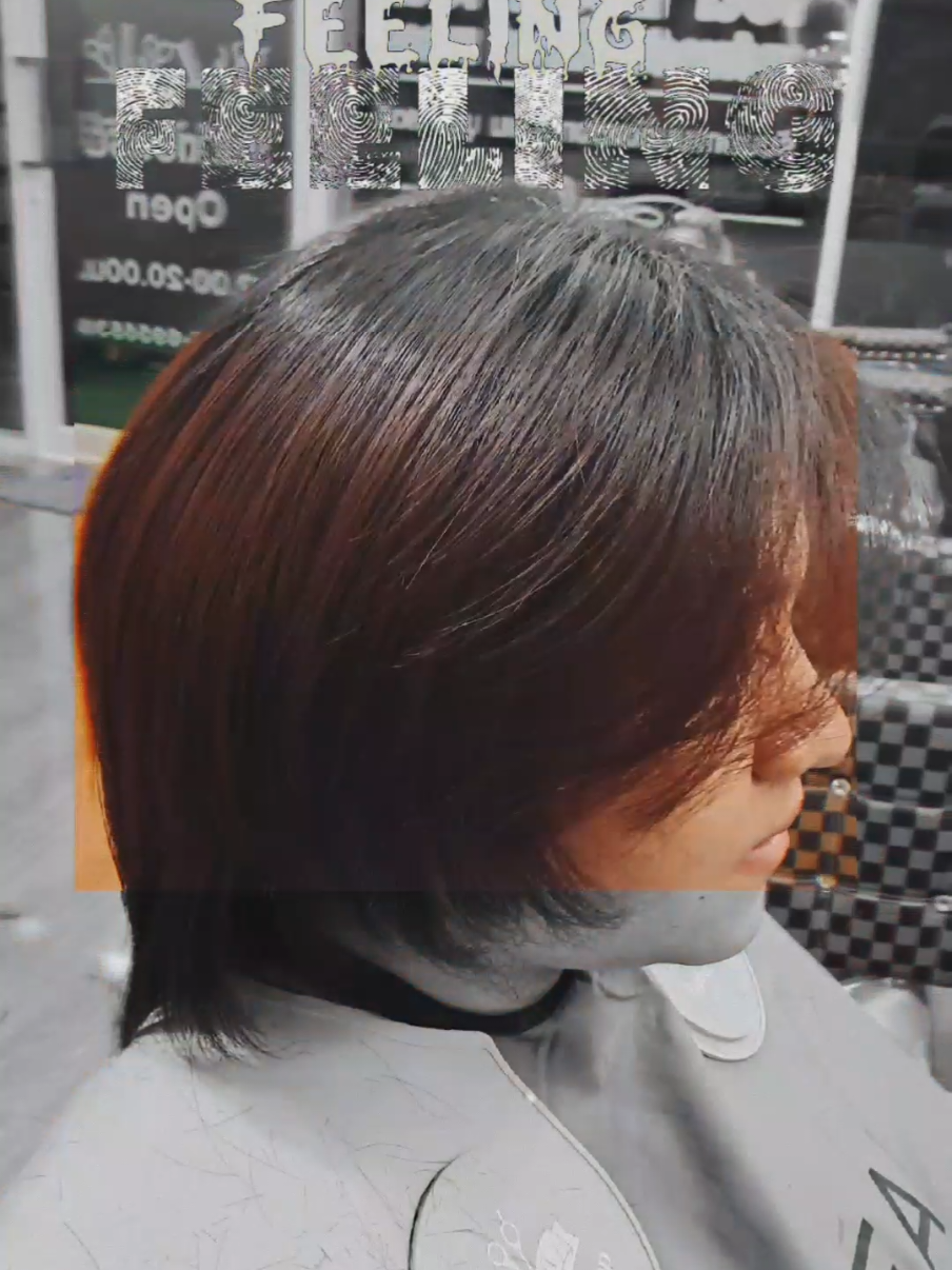 ลูกค้าประจำที่ไม่เคยเปลี่ยนทรงผมเลย 🥰  N & M barber beauty and salon 📍สาขาเมืองกาญจน์ call : 0966956539  #ทรงเวดดี้ #ทรงวูฟคัท #ทําเล็บกาญจนบุรี #ดัดดิจิตอล #ผมบ๊อบ 