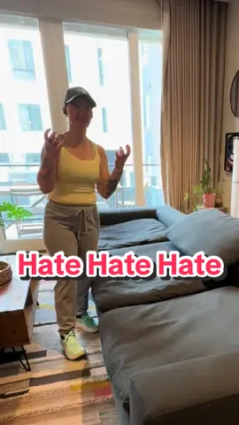 And if one of you even uses the word “comfy” I’m ending it all… 😭🫠 #cleaningtiktok #cleaninglady #cleaninghacks #cleaningtips #procleaner 