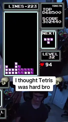 I thought Tetris was hard bro. #fyp #foryou #foryoupage #tetris #tetrisgame 