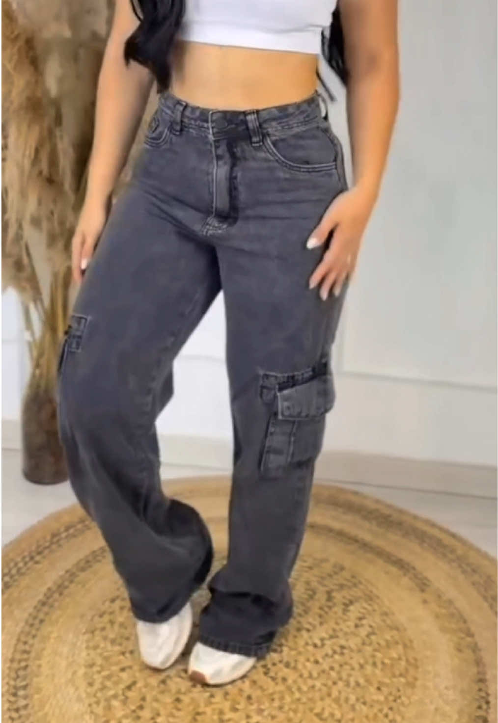 Calça Feminina Cargo Grafite Maravilhosa ✨ #modafeminina #tendencia #moda #look #mulher 