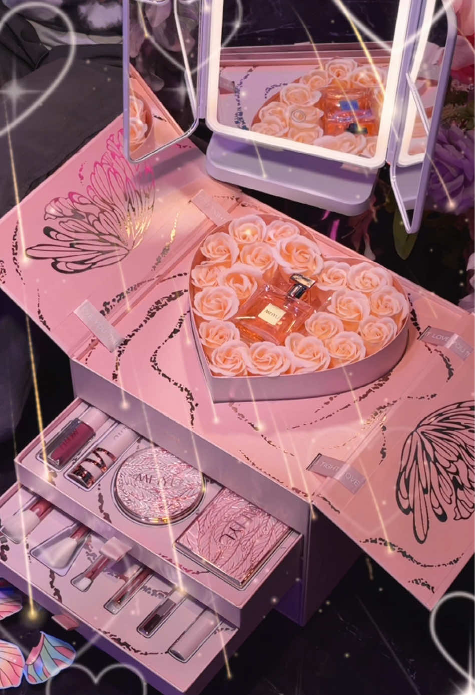 Hộp quà 20/10 cao cấp – Quà tặng bất ngờ cho phụ nữ#quatang20_10 #quatangbangai #quasinhnhat #quatang #quatangnguoiyeu #suprise 