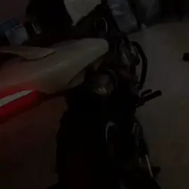 කොහොමද සද්දේ..💀💥 Honda hornet sounds in sri lanka 🔊💢#onemillionaudition #fypシ゚viral #honda #hornet #japan 
