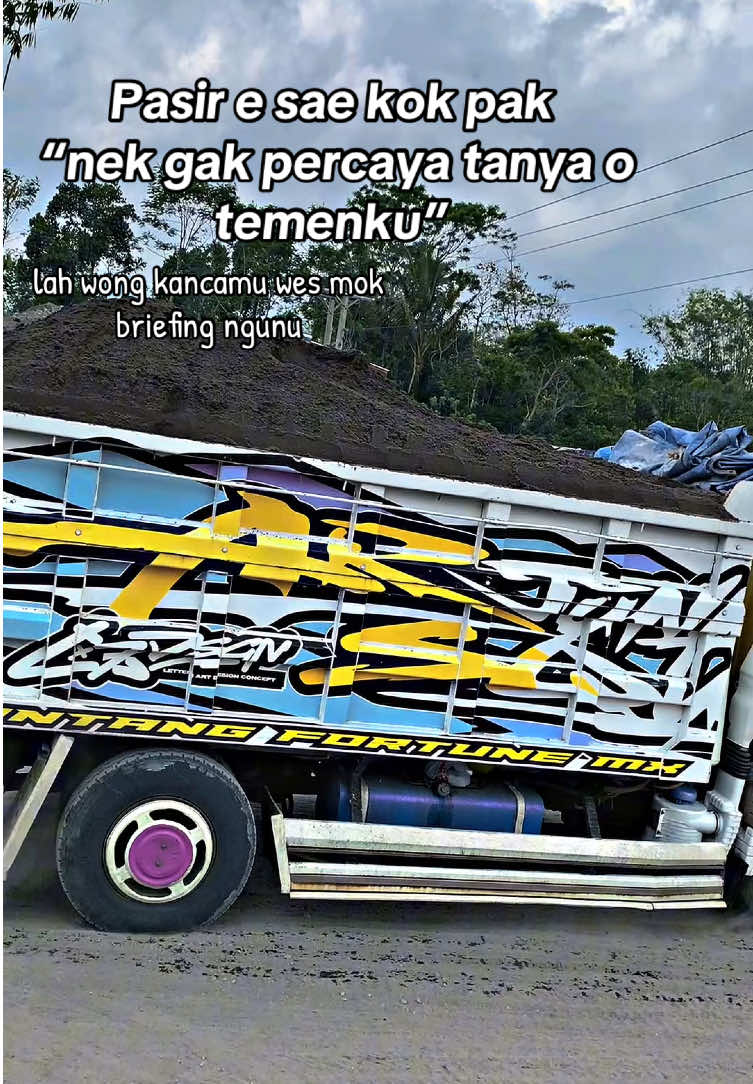 Sekongkol 😄 #fyp #glogor_kenong_merapi #pasirmerapi #magelang24jam #lembuireng 