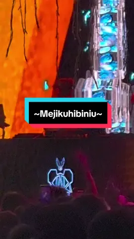 On the Spot ~MBC~🔥🔥🔥 Mejikuhibiniu, di antara kau dan aku 😁🤫😊 #dj #djpanda #djpandaofficial #tiktokviral #lombok  @DJ Panda @💃Dugem Online w/ DJ Panda🐼 @PANDA GANK_OFFICIAL🐼 @Panda Gank 