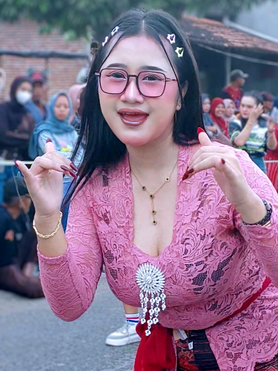 Bakul jamu lewat dulu😍😊 #fyptiktok #semuasukabola #viral #fypdong   #Salsabilla