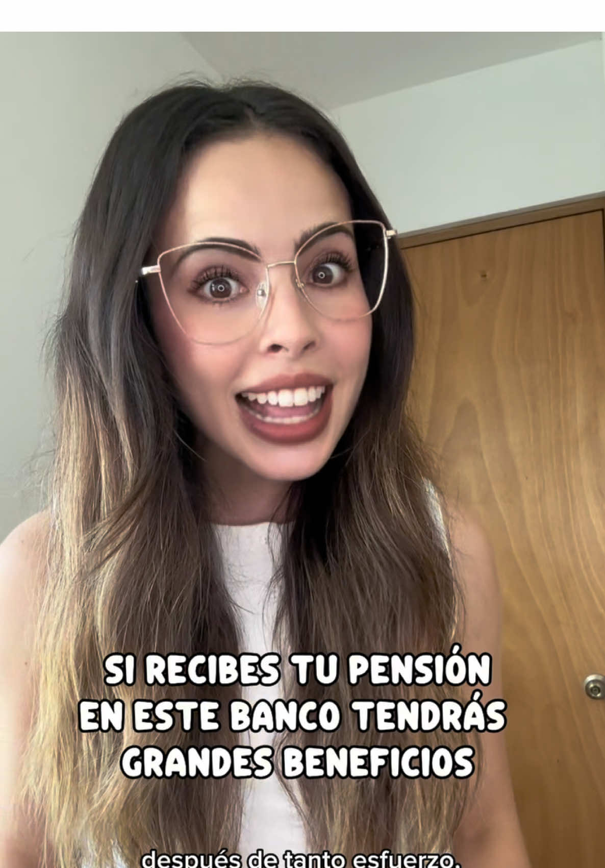 Friends pongan atención y si tienes un familiar mayor que no sabe en donde tener su pensión, traigo el tip perfecto para que conozcas todos sus beneficios.  Conócelos junto conmigo en @Banco_Azteca_Oficial 