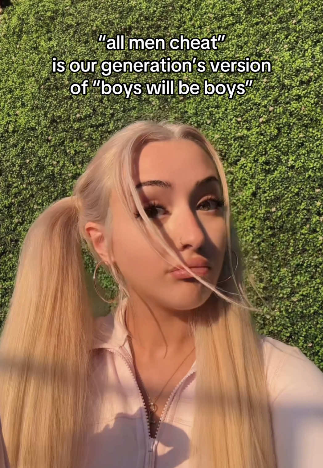 it is not by pure coincidence that i’ve never been cheated on. i know some people aren’t ready to hear this but you do in fact manifest your anxieties. we accept the love we think we deserve or whatever!!! #softlife #datingadvice #cheater #highvaluewoman #sprinklesprinkle 