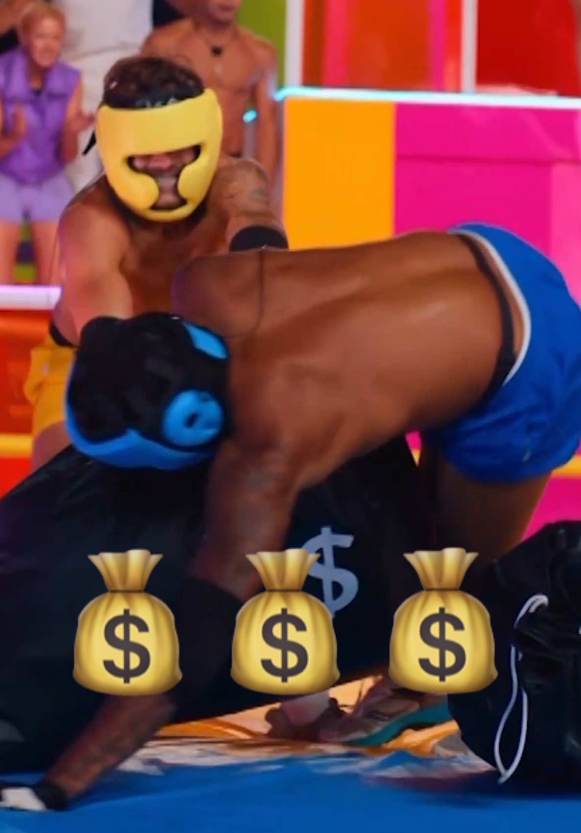 Who's got this in the bag? 💰 #LoveIslandGames