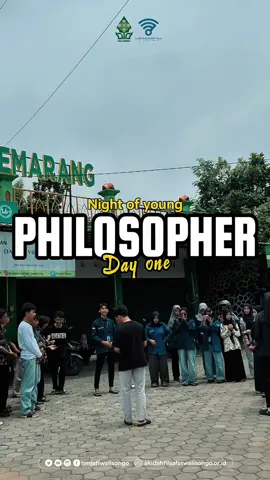 🤙🏻{DAY 1 NIGHT OF PHILOSOPHER}🤙🏻 Malam perdana Night of Philosopher sukses membakar semangat! Diawali dengan diskusi mendalam yang memantik pikiran, ditutup dengan energi party yang melepas penat. Sampai jumpa di Day 2🙌🏻 ____________________________________________ HMJ AQIDAH DAN FILSAFAT ISLAM  ____________________________________________ Stay Tune On Us!!! • Instagram : @hmjafiwalisongo • Tiktok : hmjafiuinwalisongo ___________________________ SALAM FILSUF MUDA, YA KRITIS, YA HUMORIS ✊🏽🖐🏻