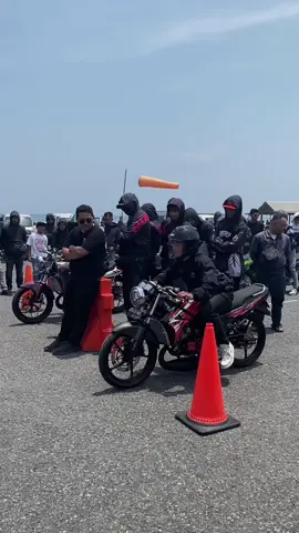 V6🤩 #twostroke #ninjass #fyp #lacuraceway #2stroke 