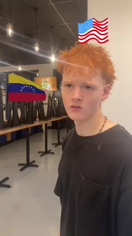 Mi amigo Aidan 😎😎😎🫡🫡🇺🇸🇻🇪🇺🇸🇻🇪