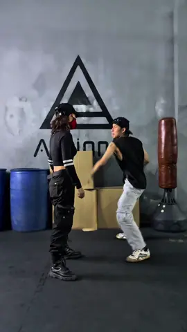 Self defense 536 #selfdefence_technique #fyp_viral_titok #xuhuong #creatorsearchinsights 