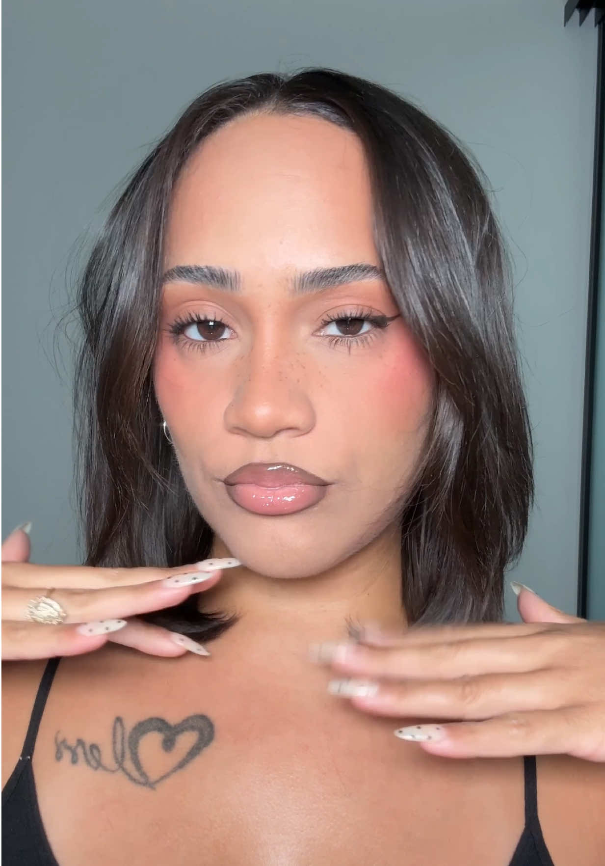 date night makeup! 💕  @makeupbymario @Fenty Beauty @e.l.f. Cosmetics @Too Faced @Patrick Ta Beauty  #datenightmakeup #makeuptutorial #lipcombo 