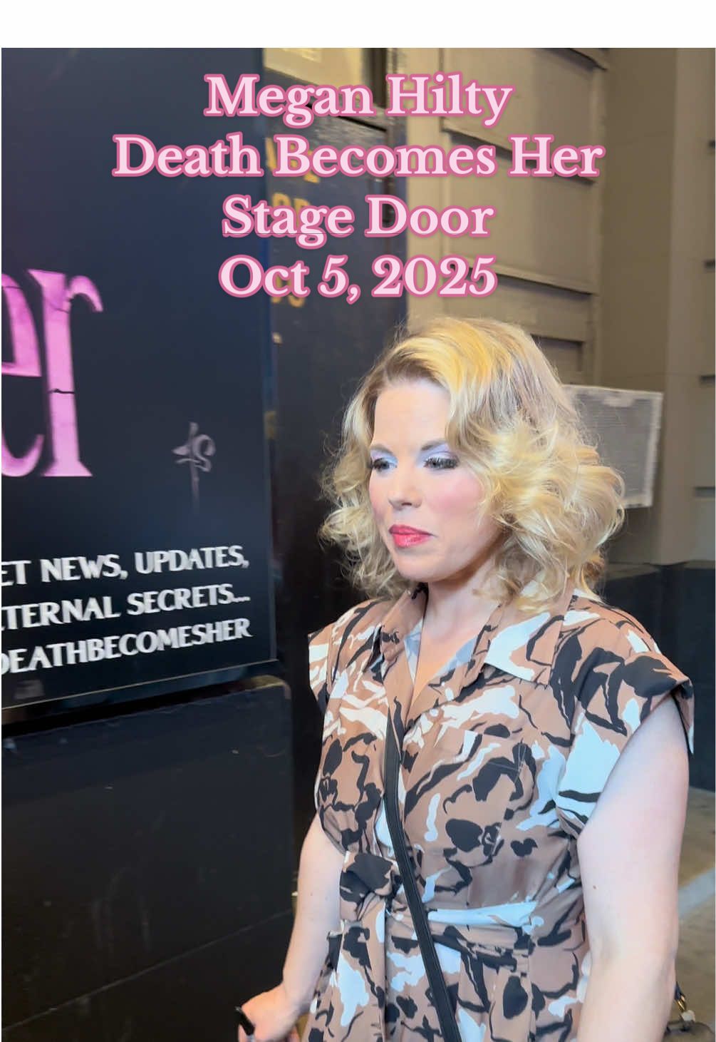 I gave her a little present this afternoon after the matinee (it’s a cake ;)) hope next time here I can get to meet her megbubu  #deathbecomesher #meganhilty #thatwasrude #anythingforthegays 