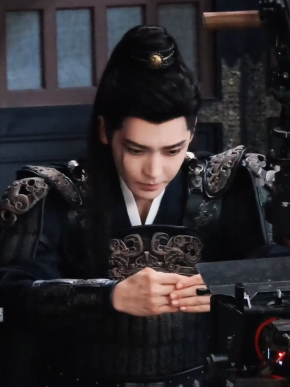 25.10.05 #houminghao #侯明昊neo  #sparrowbone #侯明昊  #keytothephoenixheart 