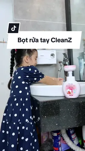 Để con ít ốm vặt mình luôn chú trọng việc rửa tay sạch cho con và để chon chăm rửa tay hơn mình chọn CleanZ #choechamnha #viral #botruatay #botruatayhinhhoa #cleanz 