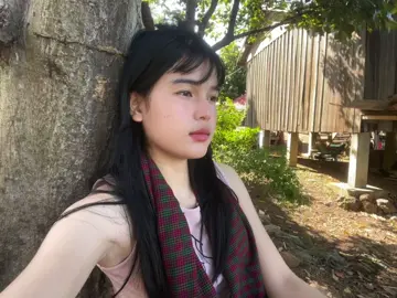 អង្គុយគិតពីជីវិត😔🍃#fyp 