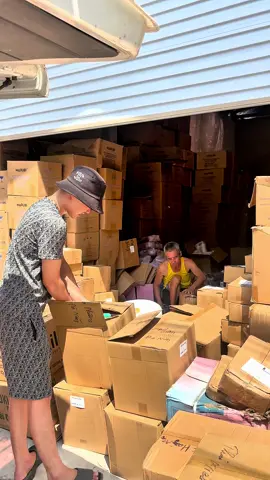 Bộ gội xã luma biotin 2000ml đang được anh chị em đại lý salon khách hàng lên đơn nhiều vì chất lượng và mùi hương 10 điểm không có nhưng #myphamhaduy #spachuyennghiep #goidauduongsinh #daugoichinhhang #lumabiotin 