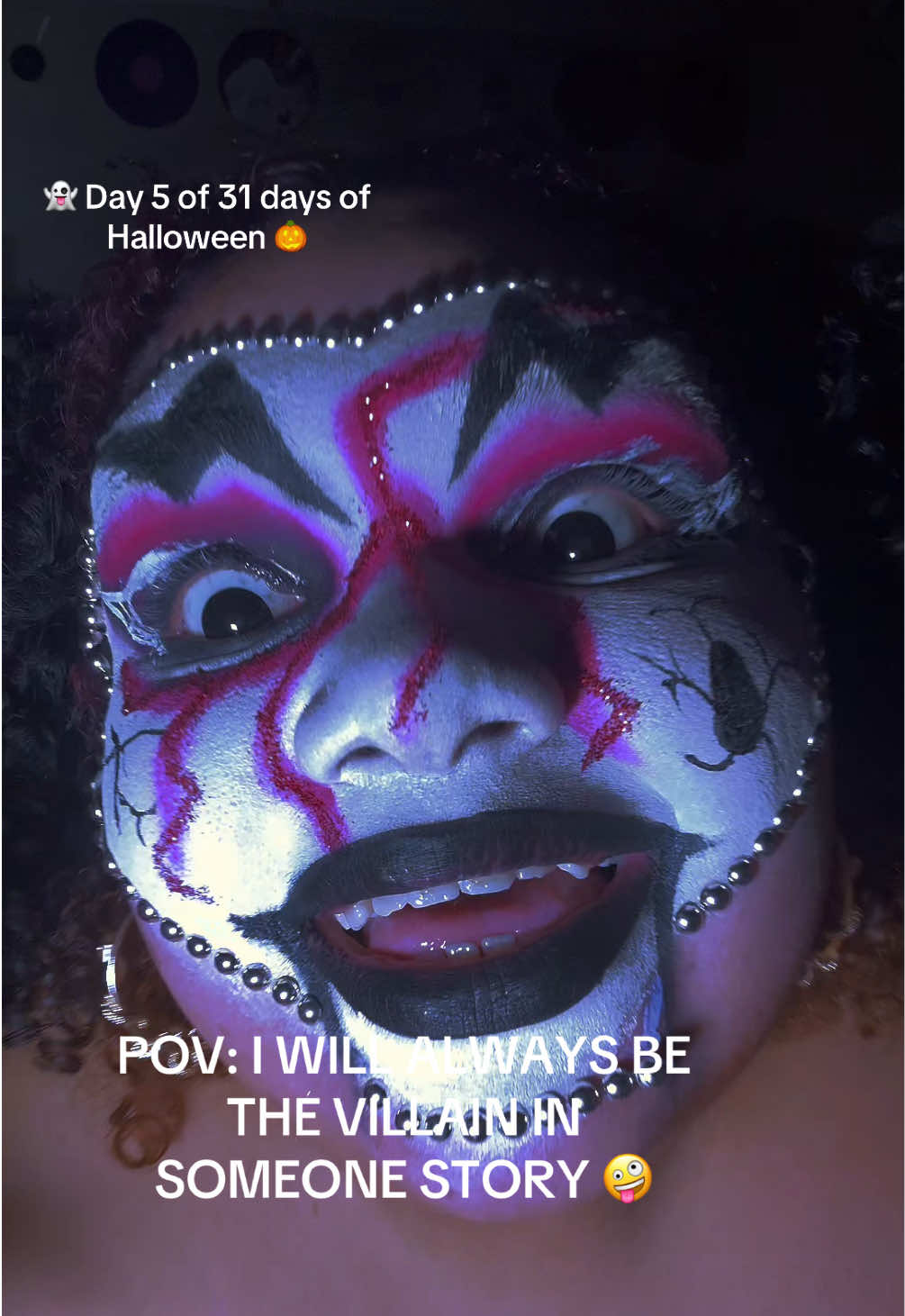 I say f it 😂 play the villain 🦹‍♀️ #fyp #halloweenlook #alttiktok #villain #badguy 