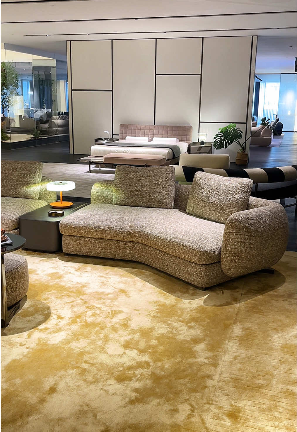 Italian high-end villa furniture #furniture #luxuryfurniture #villasofa #Villafurniture 