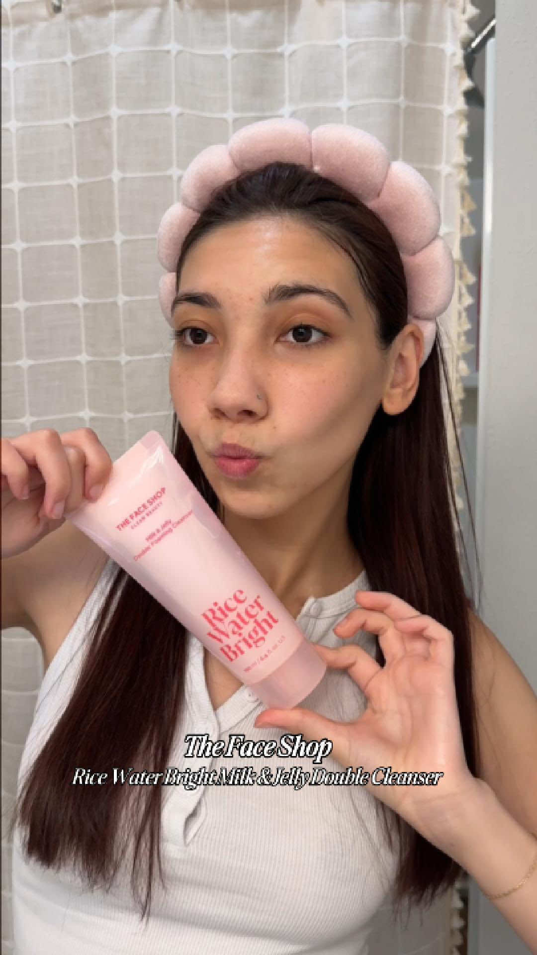 after a long day of fall activities, a 10 step skincare routine is the last thing I want to do 🥹🍂 meet my secret: @The Face Shop US Rice Water Bright Milk & Jelly Double Cleanser It melts makeup + cleanses in one easy step - leaving my skin soft, glowy, and refreshed 💧 K-beauty innovation at its best ✨ #gifted #thefaceshop #ricewaterbright #koreanskincare #gentlecleanser