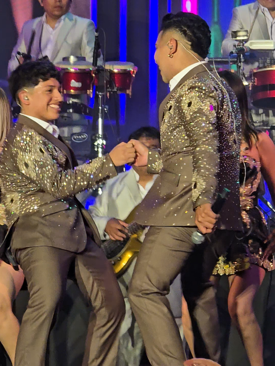 Mix Chelero Parte de @stivenfranco_08 @labellaluzoficial en el aniversario@Caribeños de Guadalupe #Cumbia #concierto #conciertosperu #Viral #fy 