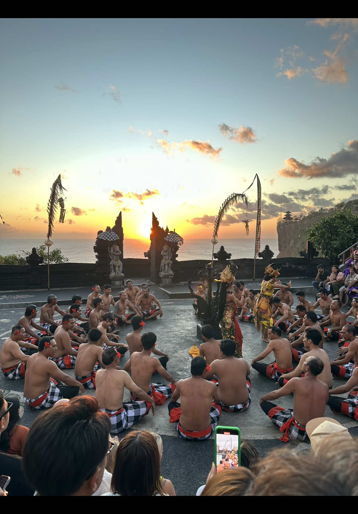 Golden hour meets sacred rhythm  😍😍🥹🥹  #bali #fyp #uluwatukecakdance #indonesia🇮🇩 #sunset 