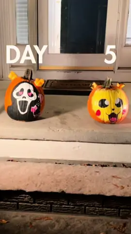 Day 5 | Pumpkin Carving & Painting  (Oct 2023) #31daysofjen💕 #microinfluencer #spookyszn #spookyszn🎃👻 #pumkinpatch     