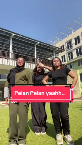 50 thn, 49 thn, early 40th … Geeeemaaassssshhh 🤣🥰🥰🥰🥰 @Lea Davdef @dhikaaxel  #eksdancers #dancer #MomsofTikTok #momsoftiktokover40 #fyp 
