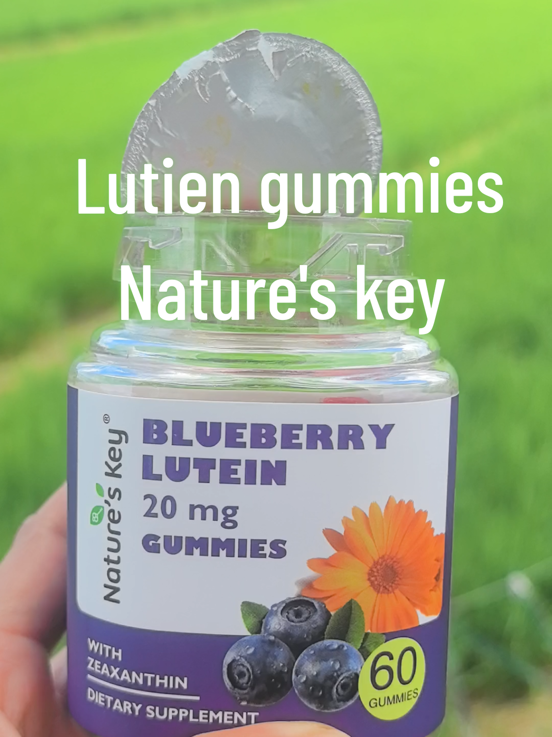 Para sa malinaw na mata. Bumile na ng lutien Gummies, masarap at Chewy from ntuers key👌👀#creatorsearchinsights #natureskey #lutien#foreyeshealth#fyp 