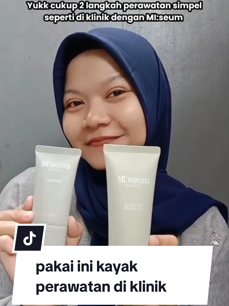 cukup 2 langkah simpel untuk kulit sehat setiap hari dengan perawatan skincare dari @miseum.id ..  yukk guysss Cobain jugaa..  #MiseumDermaCare  #CleanAndProtect #foryoupage 