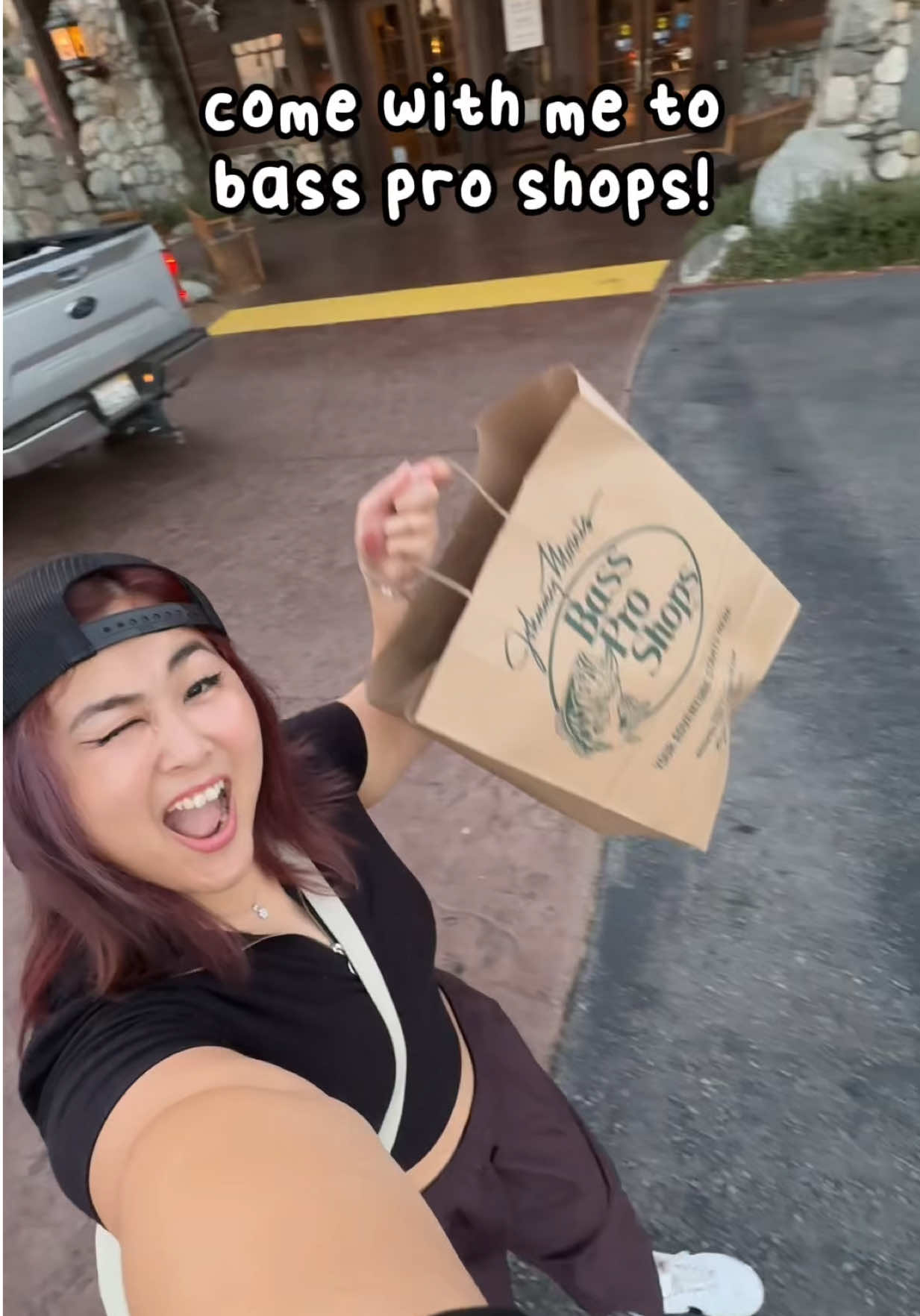 bass pro shops seems like it's own little world tbh😂 there were so many cool displays to see, apparel, camping gear, fishing gear, YOU NAME IT hey have it all omg cheers to having fishing as a new hobby!! @bassproshops #bassproshops #fishing #fishinglife #fishinggirl 