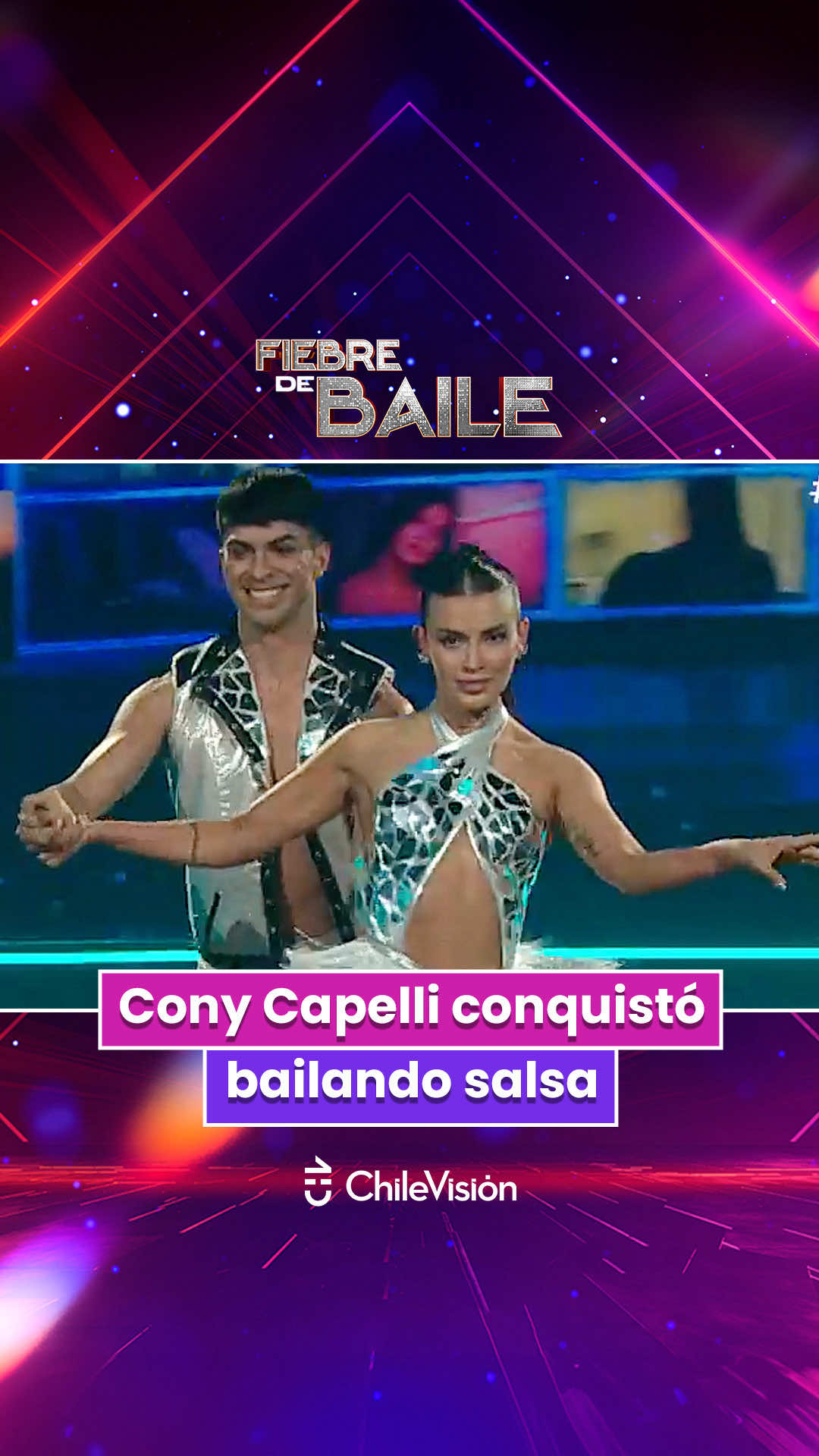¡CONY CAPELLI ABRIÓ LA PISTA! 🔥 Al ritmo de “Talento de Televisión” de Willie Colón, la exchica reality mostró toda su energía, actitud y sabor en el primer duelo de la temporada. #FiebreDeBaileCHV