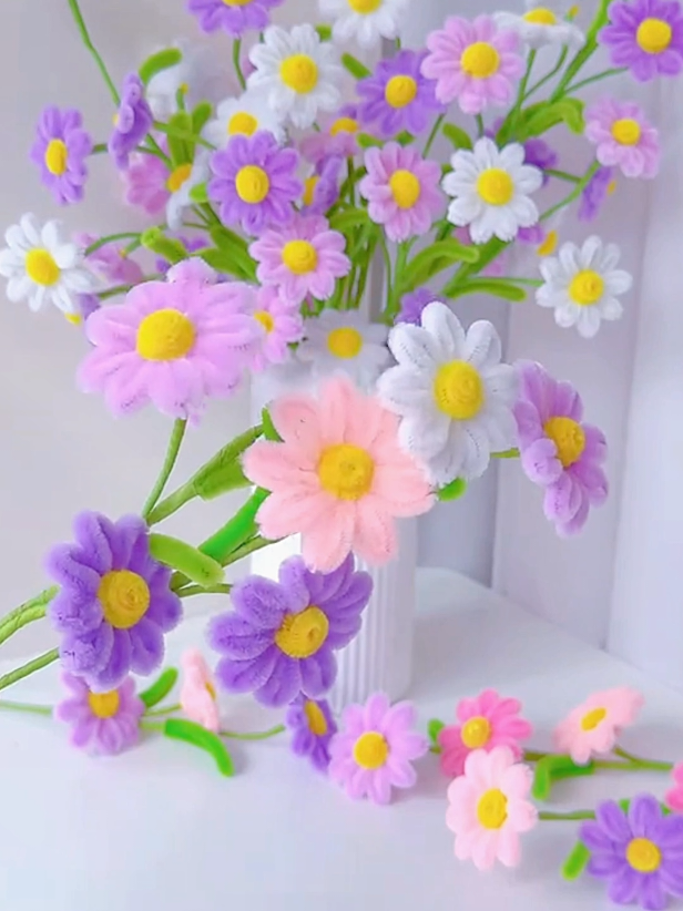 Fuzzy Wire Pipe CleanersCraft Chenille Make Lilies  #fuzzywire #affordablefuzzywire #fyp #foryou #fypppp 
