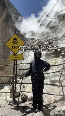 ga sempet#kawahcandradimuka #lawumountain #gorpcore #pendakifomo 