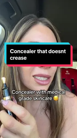 Concealer that doesn’t crease medical grade skincare makeup #tiktokshopcreatorpicks #tiktokshopblackfriday #medicalgradeskincare #skincare #concealer 