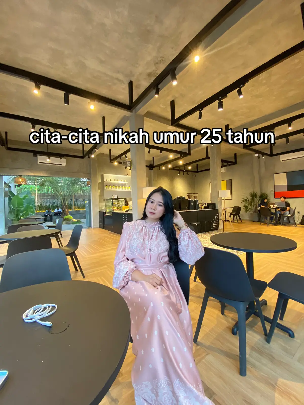 hidup makin kesini makin kesanaa ya😌😌