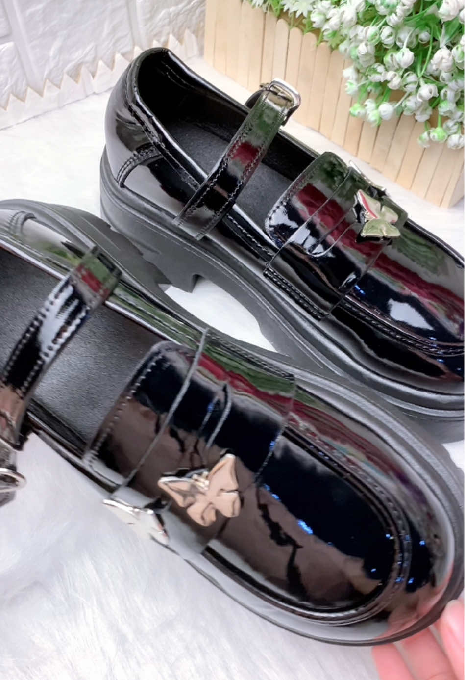 Giày Lolita nữa da bóng cánh bướm cài quai đế cao 5cm (Form to chân gầy mỏng đặt lùi 1sz) #giay #giaydep #giaynuxinh #giaynu #giaylolita 