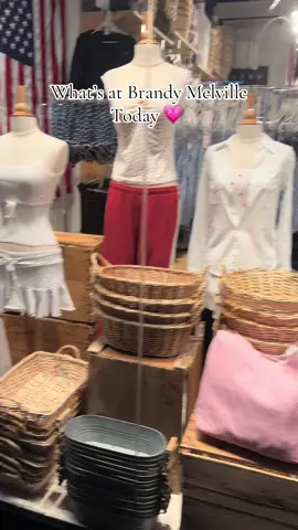 #brandymelville #montreal 