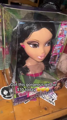 Ahhhhhhh#bratz #collecter #bratzdoll #2010s #2000s 