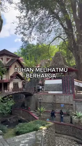TUHAN MELIHATMU BERHARGA #katolik #alkitab #renunganharian #renunganhariankatolik #renunganhariankristen #injil #ayatalkitab #kutipanayat #firmantuhan #pesantuhan #gerejakatolik #katolikkukeren #fyp 