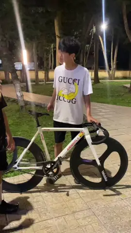 #fixedgearphilippines #fixedgearbike #fixedgear #fixedgearvietnam 