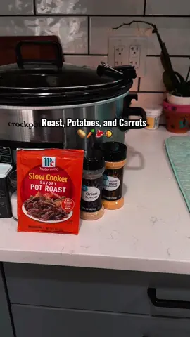 Crocktober is HERE ya’ll and we are kicking it off with a classic roast, potatoes, and carrots 🥘 #crockpotmeals #EasyRecipes #simplerecipes #fallrecipes #DinnerIdeas 