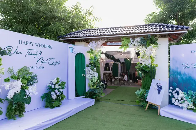 Cái màu nó mát rượi lun ạ🩷#thaochienwedinglaxury #xuhuongtiktok #rapcuoideplucngan #cuoihoitrongoi #rapcuoilucngan @Thảo Chiến Wedding Luxury 