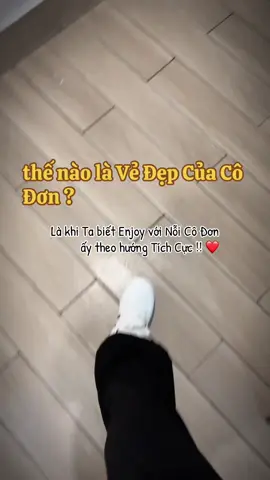 Thay vì chống lại cô đơn, ta đón nhận nó. Thay vì thấy buồn, ta thấy bình yên. Thay vì cần ai đó lấp đầy khoảng trống, ta tự làm đầy chính mình bằng những điều nhỏ bé ❤️ #vuivemoingay❤️ #lonelygirl #capcut 