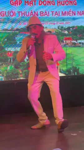 Câu đo đưa thâm gọi......!